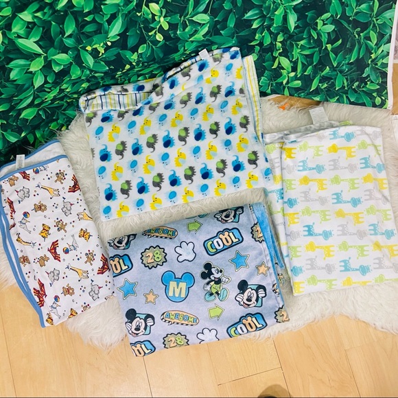 Bundle 4 baby toddler blankets mickey , elephants , circus, cute, cozy, warm ,os